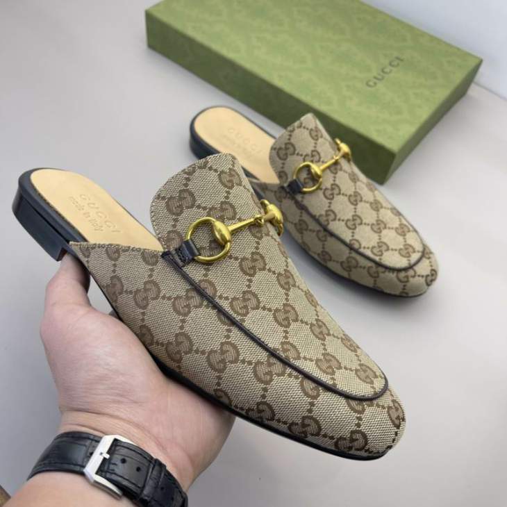 Picture of Gucci Slippers _SKUGuccisz38-45mnf01042479